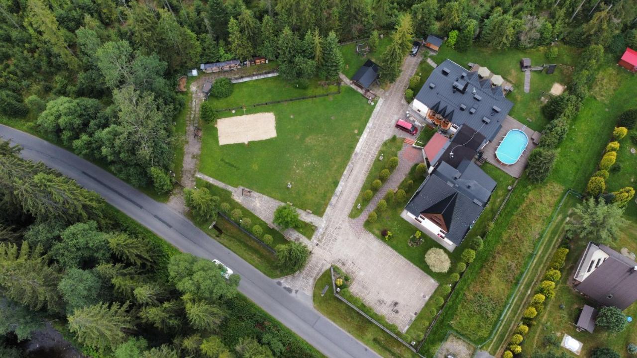 Готель Gosciniec Ozna Кічори Екстер'єр фото